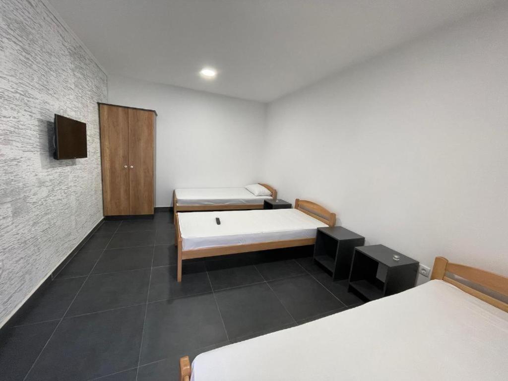 Milenko Apartment *