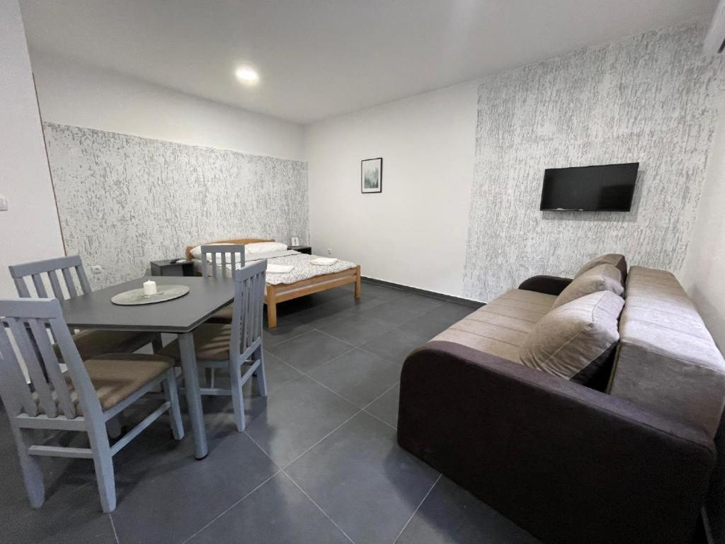 Apartment Milenko Bela Crkva (Banat)